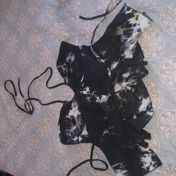 Cape Clique Tie Dye Halter - Picture 4 of 7